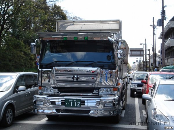 Японские грузовики Dekotora (Decotora)
