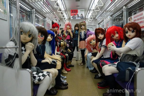 Где-то в японском метро...