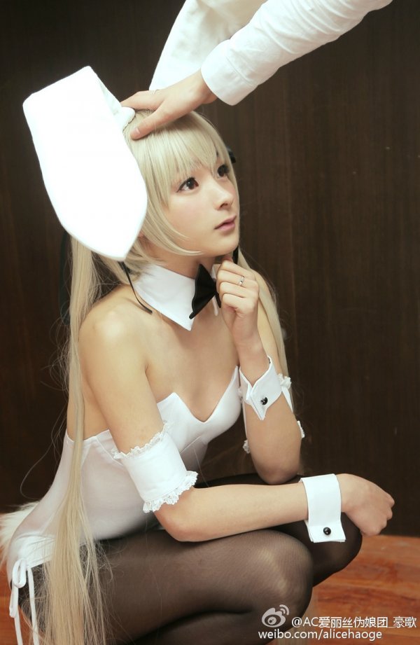 Bunny cosplay by Alice Haoge