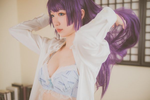 Hitagi Cosplay by you1