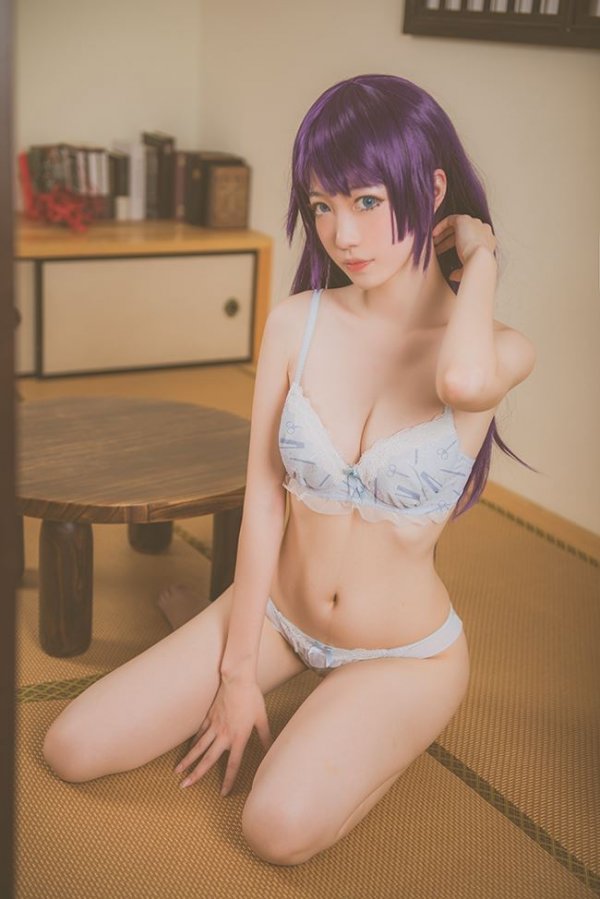 Hitagi Cosplay by you1