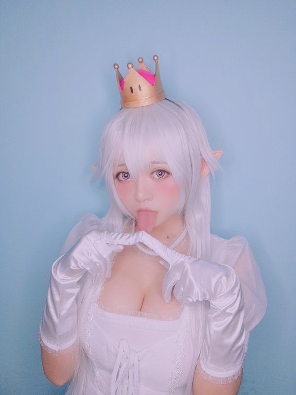 Princess King Boo an Bowsette Cosplay by 黑猫猫
