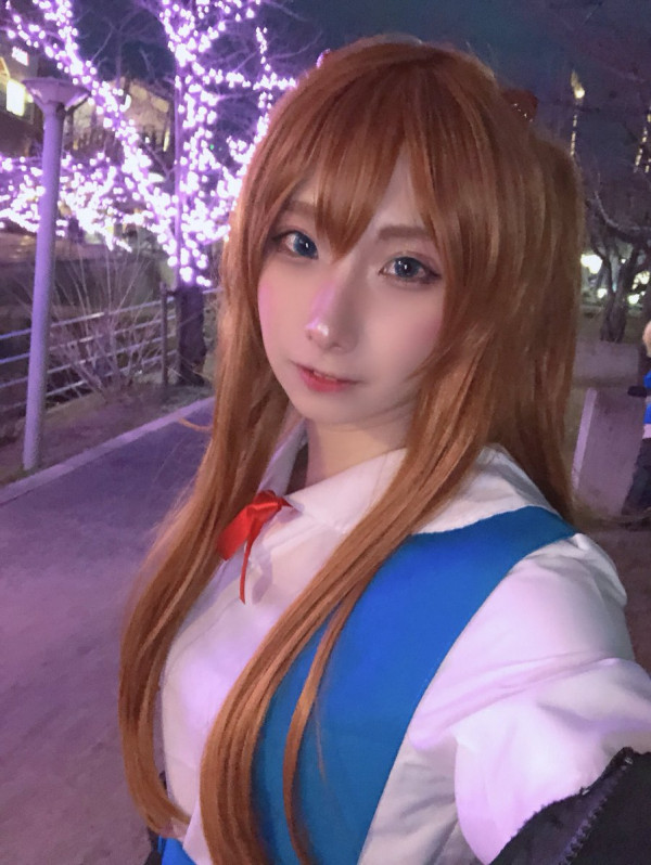 Asuka Langley Cosplay by aschaxx1021