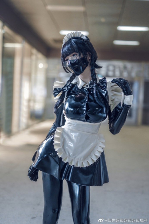 Latex Maid by 世无敌无敌无敌犀利 