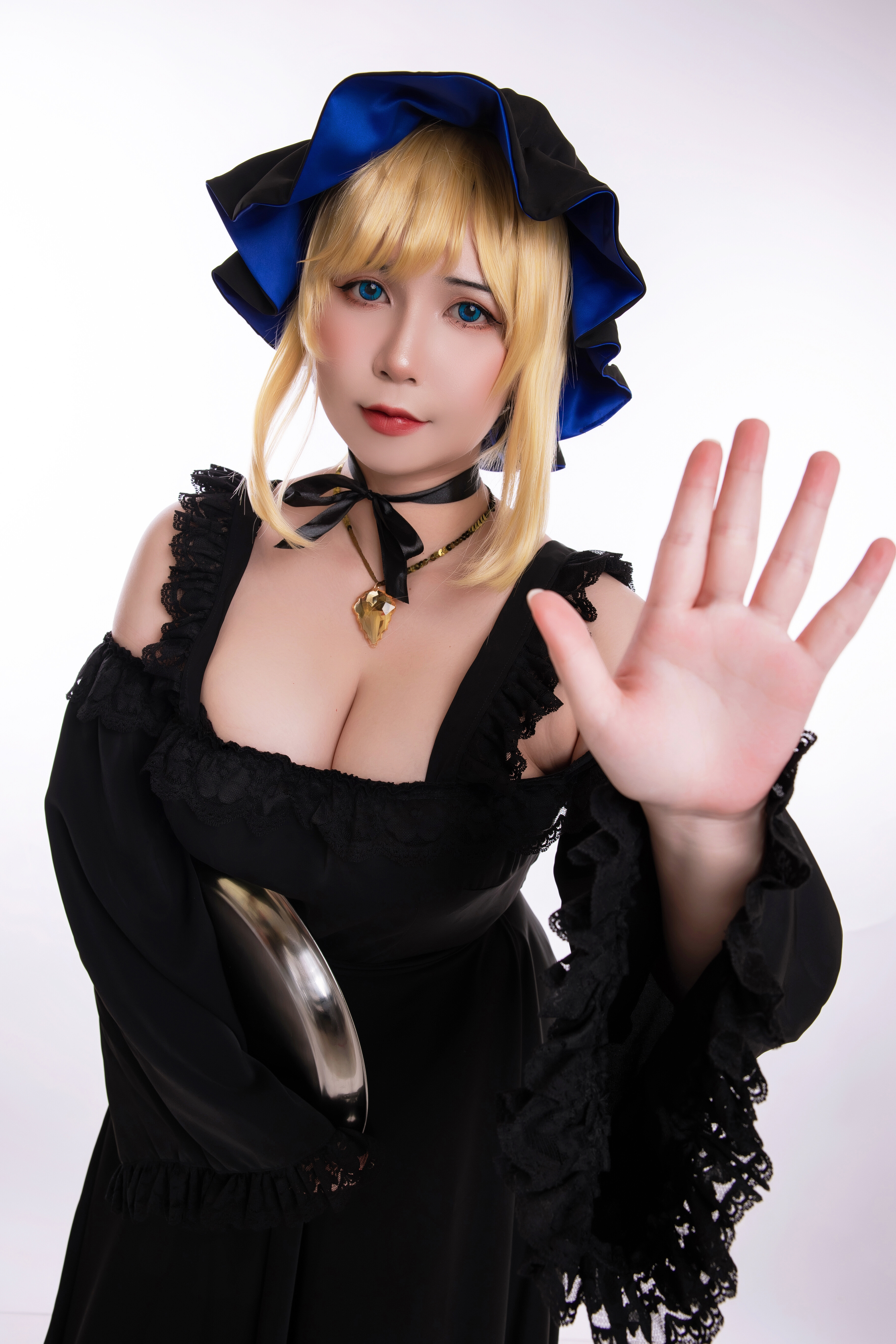 Alice maid